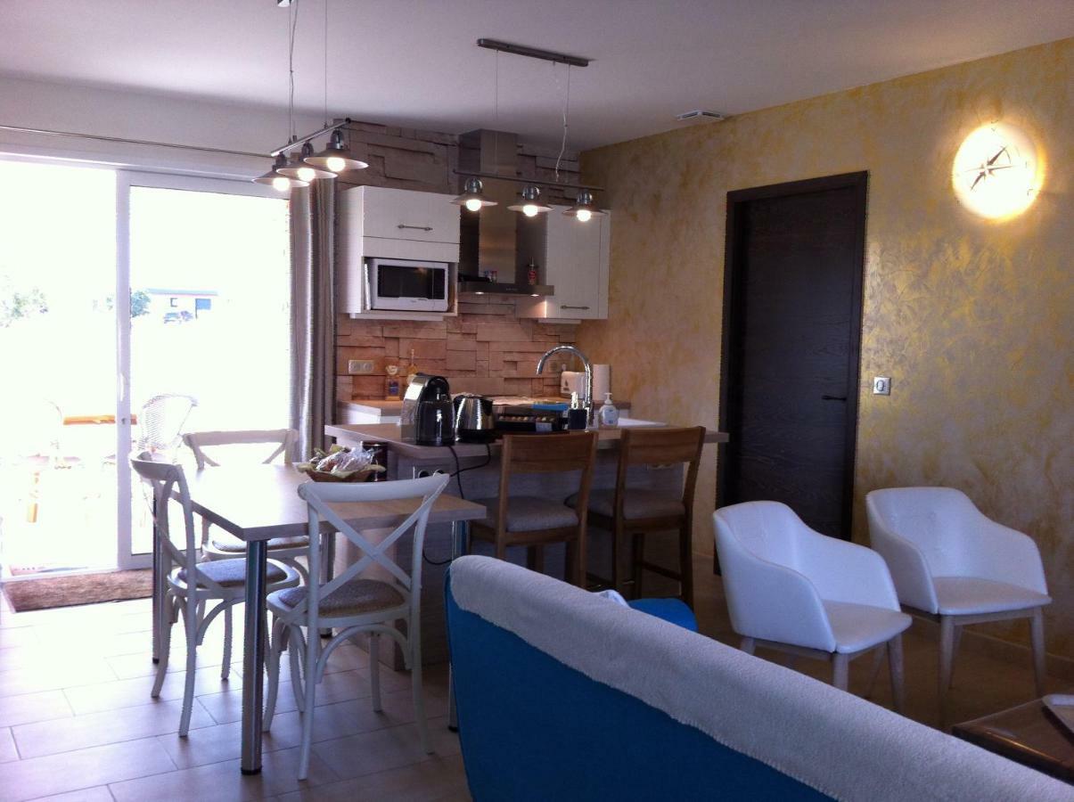 פורטו-וישיו L'Hacienda Piscine Chauffee A 28, Spa, Boulodrome Et Court De Tennis Prives, 2 Villas Independantes מראה חיצוני תמונה